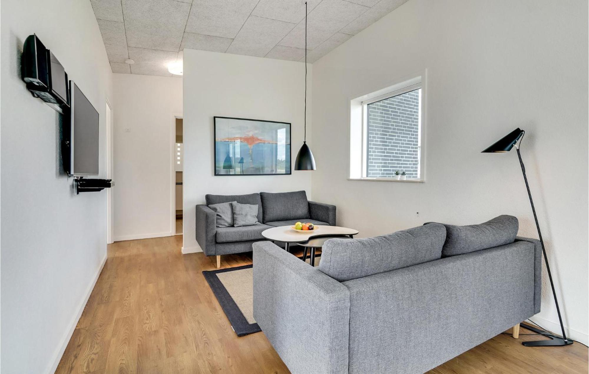 Gorgeous Home In Ringkobing With House A Panoramic View Søndervig Exteriör bild